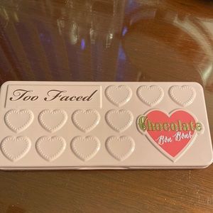 Too faced chocolate Bon Bons